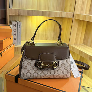 Bolso de Mano de Moda Estilo Europeo Retro para Dama. Forro de Fibra de Poliéster de Alta Calidad y Lujo. Con Patrones Geométricos.8826 - Product Image 4