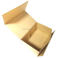 Boîte en papier rigide magnétique de luxe avec logo personnalisé pour l'emballage de cadeaux avec vernis UV spot, feuille d'or, laminage mat/brillant
