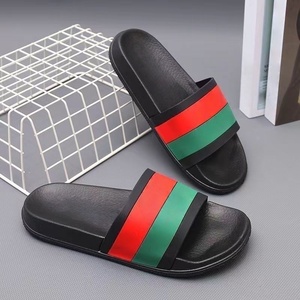 Sandalias de Verano de Alta Calidad para Hombre y Mujer, Chanclas de Diseño para Playa y Exteriores con Plataforma y Amortiguación de Goma - Product Image 2