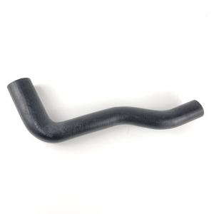 Tuyau de carburant automobile EDPM de haute qualité Qingling flexible pour les applications de coupe et de soudage avec des couleurs et des tailles personnalisables - Product Image 3