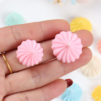Artigianato cabochon in resina a forma di caramella di zucchero di meringa in miniatura 3d artificiale