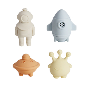 Giocattoli da Bagno a Forma di Astronave in Silicone Senza BPA per Bambini, Divertimento e Spruzzi con Funzione Spremi-Acqua - Product Image 5
