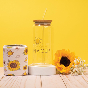 Exquisito Set de Regalo con Temática de Girasoles para Damas, con Botella y Vaso de Vidrio, Cesta de Regalo para Cumpleaños, Regalo Decorativo Premium - Product Image 2
