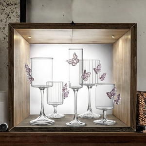 Copa de cristal de mariposa Rosa 3D romántica, copas de <span class=keywords><strong>vino</strong></span> de tallo a rayas elegantes para <span class=keywords><strong>vino</strong></span> tinto blanco, diseño bonito para el Día de San Valentín - Product Image 2