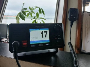Radio Marina VHF Profesional Marinelite de 25W con Certificación CCS y GMDSS, con DSC y GPS, Fabricada <span class=keywords><strong>en</strong></span> Jiangsu - Product Image 4