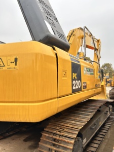 KOMATSU PC220 d'occasion tracteur excavateur sur chenilles d'occasion à vendre Machinerie minière excavatrice d'occasion du Japon - Product Image 6