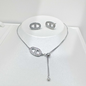 Ensemble collier et boucles d'oreilles en argent 925 avec zirconiums cubiques, élégant, pour fêtes et mariages, bijoux géométriques pour femmes. - Product Image 1