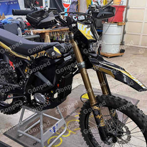 Зарядное устройство Gonped 2025 (стандарт США) для нового электровелосипеда Surron Ultra Bee с двигателем 21 кВт, аккумулятором 74В 60Ач, увеличенным запасом хода, мощностью 21000 Вт, цвет коричневый. - Product Image 5