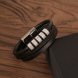 Pulsera de Hombre Original Hecha a Mano con Trenzado Versátil y Cierre Magnético, Accesorio para Aniversario, Fabricante de Joyería - Product Image 6