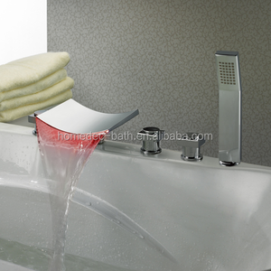 Bagno Lavabo cascata led <span class=keywords><strong>vasca</strong></span> da bagno Rubinetto <span class=keywords><strong>miscelatore</strong></span> <span class=keywords><strong>vasca</strong></span> <span class=keywords><strong>con</strong></span> <span class=keywords><strong>doccetta</strong></span> - Product Image 6