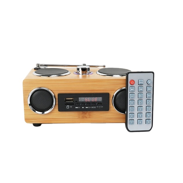 Vintage Retro Bamboo Wooden Small Portable Bluetooth Wireless Rechargeable Home BT Fm Radio Speakers Soundbox 5.0 Craft Gifts