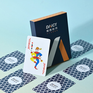 Cartes à jouer personnalisées DaiCy 62x87mm, coins arrondis, papier couché recyclable, pour la publicité de jeux Guandan - Product Image 1