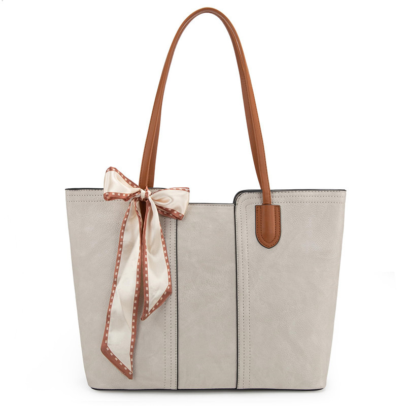 Beige ivoire
