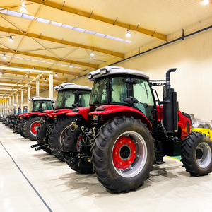 Tracteur agricole 80HP 100HP 120HP 4x4, châssis renforcé, forte capacité de charge, tracteur diesel pour le labour et la récolte sur le terrain - Product Image 1