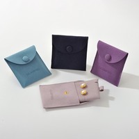 Ventes en gros de petites pochettes à bijoux, sacs d'emballage en microfibre en vrac pour les bijouteries