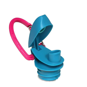 Bouteille de sport réutilisable <span class=keywords><strong>ultra</strong></span>-légère de 700ml pour la randonnée et le camping Sac à eau pliable et doux pour un transport et une hydratation faciles - Product Image 3