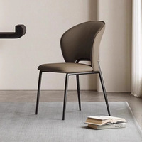 Chaise de salle à manger, mobilier d'intérieur, luxe léger, haut de gamme, style italien, moderne, minimaliste, en cuir, avec structure métallique, sans accoudoirs