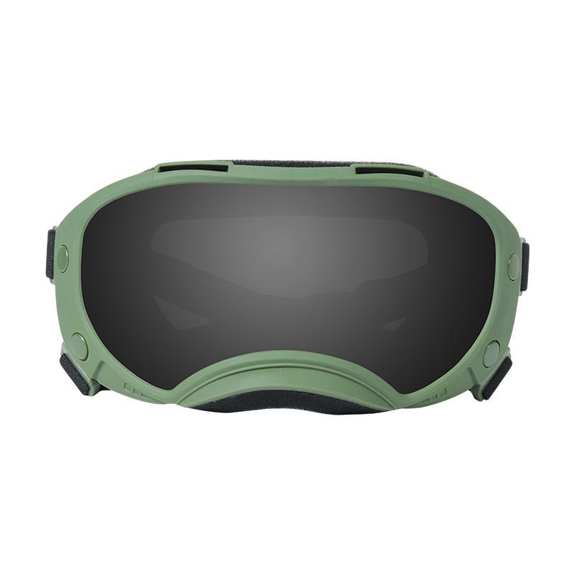 Green frame gray sheet