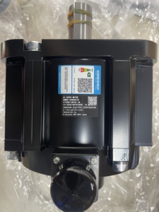 Yaskawa AC Servo <b>Motor</b> SGMXG-44AUA61C2 - Product Image 1