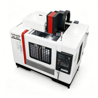 Centre d'usinage vertical CNC à grande vitesse et haute précision BT50/BT40 MC-850, machine de fraisage CNC industrielle