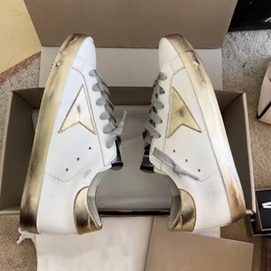 Zapatos de diseñador para hombre de talla grande 35-46, zapatos deportivos casuales de cuero genuino con estrella de cinco puntas para mujer, zapatos planos dorados. - Product Image 2