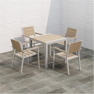 Ensemble de mobilier de <span class=keywords><strong>jardin</strong></span> AJUNION en <span class=keywords><strong>plastique</strong></span> et bois, structure en aluminium, mobilier d'extérieur, table à manger carrée et 4 fauteuils - Product Image 1
