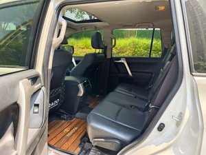 <span class=keywords><strong>Prado</strong></span> d'Occasion 2018 3.5L Automatique <span class=keywords><strong>TX</strong></span>-L - Voiture d'Occasion Bien Entretenue Zéro Accident à Bas <span class=keywords><strong>Prix</strong></span> - Product Image 6