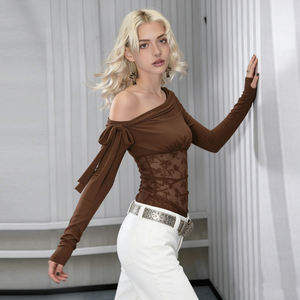 Camiseta de Manga Larga de Punto Floral Ecológica, Top Transparente con Encaje y Hombros Descubiertos, Detalle de Lazo, Corte Ajustado, Elegante - Product Image 3