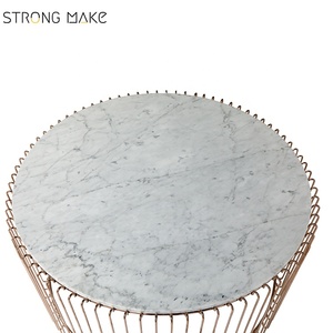 Alambre de oro de acero inoxidable redonda de mármol blanco superior lipscomb mesa de café por kare diseño - Product Image 4