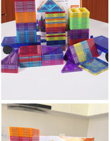 Ensemble de blocs de construction magnétiques pour enfants, 40 pièces, à fort pouvoir magnétique, avec grandes fenêtres colorées, thème science-fiction fantastique, pour le commerce transfrontalier