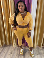 Ensemble de survêtement 2 pièces en velours grande taille pour femme : sweat à capuche court zippé et pantalon capri côtelé – Tenue décontractée Y2K pour le sport et la détente
