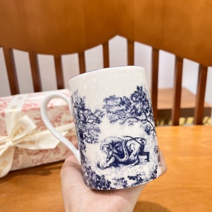 New Design European Style Luxury Bone China Plate Set Porcelain Dinner Set - Product Image 5