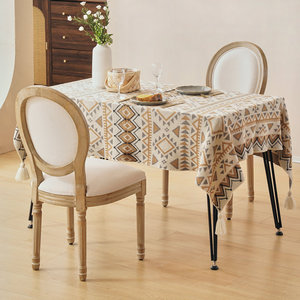 Silla Louis con Respaldo Redondo de Estilo Francés con Marco de Madera Maciza y Diseño Vintage para Comedor o Restaurante - Product Image 6