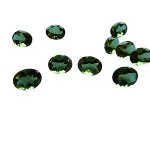 Coszcalt exporte des pierres précieuses d'Alexandrite naturelle |   Vert/Orange clair |   Pierres brutes de taille brillante pour la fabrication de bijoux |   Indien - Product Image 1