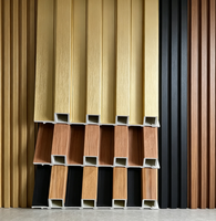 Panneau mural en bois-plastique imperméable, panneaux préfabriqués en WPC à lattes, design contemporain, murs intérieurs, école, salon