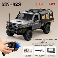 MN-82S 1/12 4WD RC Crawler RTR, autorisé par LC79, transmission à 2 vitesses, batterie 1200mAh, groupe d'éclairage LED complet, camion tout-terrain