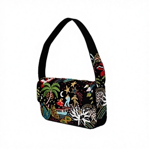 New Banquet Dinner Bling Diamond Chain Strap Candy Pattern Sparkling Embroidery Fashion Lady Clutch Evening Bag with Lining - Product Image 2