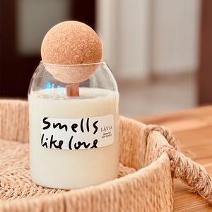 AIKUN OEM Luxury Soy & Beeswax Glass Jar Custom Scented Candles Home Decor Aromatherapy Living Room Spa Parties - Product Image 3