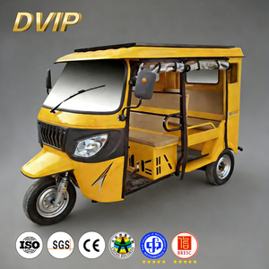 Vente en gros usine Tuktuk <span class=keywords><strong>3</strong></span> <span class=keywords><strong>roues</strong></span>, Tricycle taxi pour rues étroites, <span class=keywords><strong>Moto</strong></span> 200CC à essence, Transport de passagers, 2 rangées - Product Image 6