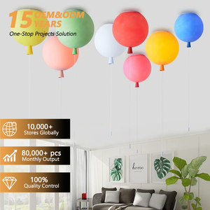 Lampe de <span class=keywords><strong>plafond</strong></span> LED E27 pour chambre d'enfant, décoration de la maison, avec interrupteur, luminaire suspendu en acrylique coloré en forme de <span class=keywords><strong>ballon</strong></span> pour chambre d'enfant - Product Image 1