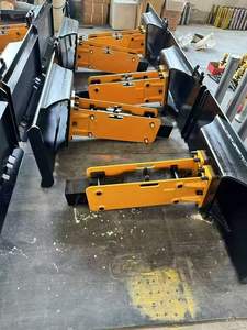 Skid Steer SB10 SB20 SB30 martello idraulico frantoio demolitore idraulico con piastra di collegamento per Botcat S70 S16 S18 - Product Image 3