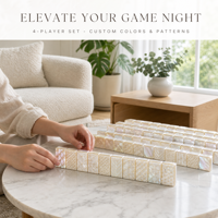 Ensemble de mahjong américain haut de gamme, finition nacrée avec des tuiles à motifs dorés, pour les soirées de jeu en famille et les rassemblements chaleureux