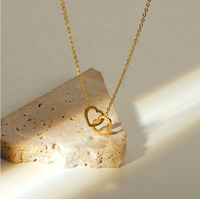 Cadeau romantique en acier inoxydable plaqué or 18K, collier à chaîne fine inspirante à Double cœur pour femme et Couple