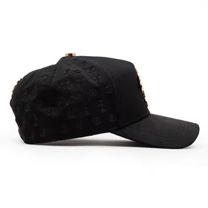 Envío Gratis Gorras de Béisbol de Terciopelo Brillante con Bordado de Pedrería y Perlas, Gorras Personalizadas de 5 Paneles, Gorras Dandi - Product Image 3