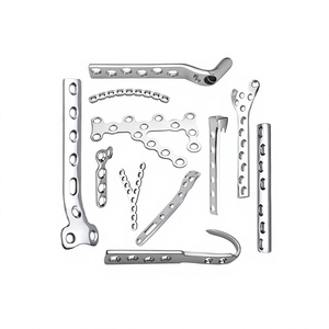 Série de micro-pinces droites en acier inoxydable pour chirurgie maxillo-faciale, traumatologie, chirurgie esthétique et orthopédie, avec trous de fixation - Product Image 6