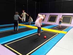 Parcours d'obstacles de guerrier ninja commercial pour enfants et maison de rebond intérieure avec parc de <span class=keywords><strong>trampoline</strong></span> de <span class=keywords><strong>fitness</strong></span> à vendre - Product Image 2