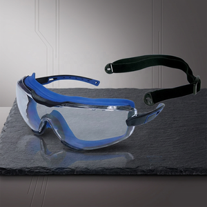 Lunettes de sécurité premium à monture complète, anti-buée, anti-rayures, avec protection UV pour l’exportation - Product Image 1