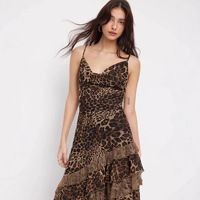 Robe longue moulante pour femme à imprimé léopard, bretelles spaghetti, sans manches, ourlet à volants, en maille, pour soirée