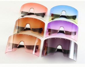 Gafas de Sol de Moda 2021, Lentes de Una Pieza con Protección UV400, Gafas de Sol Extra Grandes sin Montura para Mujer - Product Image 6