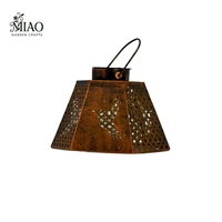 Lámpara Decorativa de Metal con Forma de Colibrí y Pétalos de Latón Hechos a Mano, Lámpara Solar de Viento con Bombilla LED para Uso en el Hogar y Hoteles